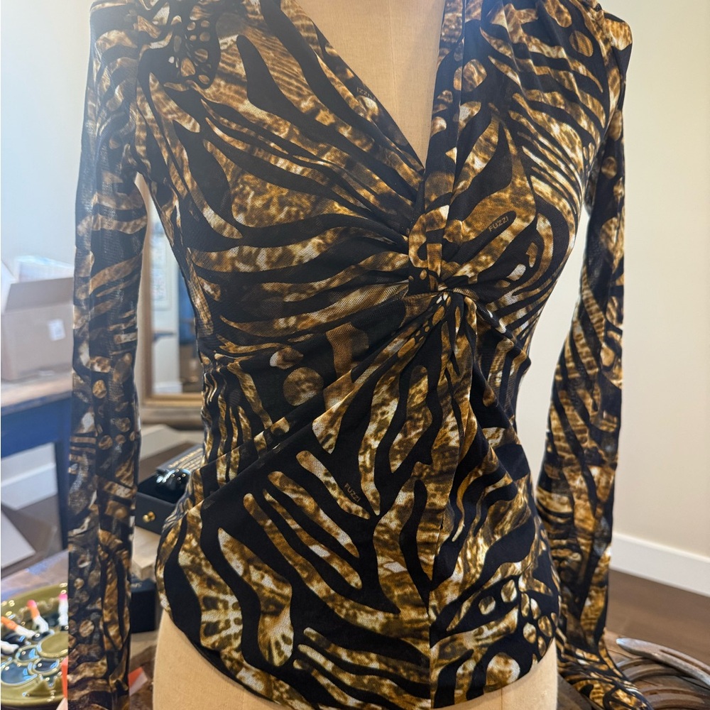 Women's Brand New, Never Worn Fuzzi Long Sleeve Top